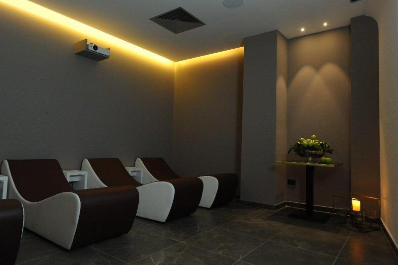 Hotel Up Wellness & Spa Foggia Dış mekan fotoğraf